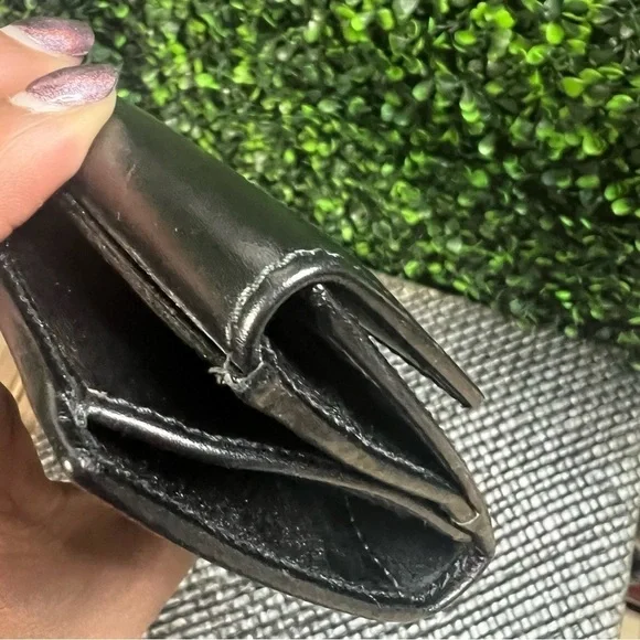 GUCCI | Galaxy Wallet - Picture 12 of 13